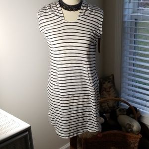 Casual Dress with a hood & pockets